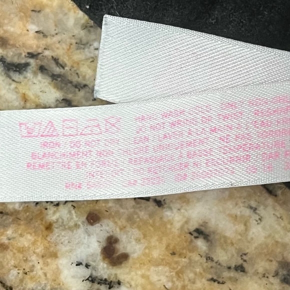 Victoria Secret Bra Black Lace Straps Wired 34D Womens Goth Beach - Picture 4 of 7